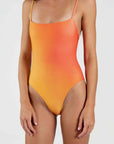 Straight Neck One-Piece in Naranja