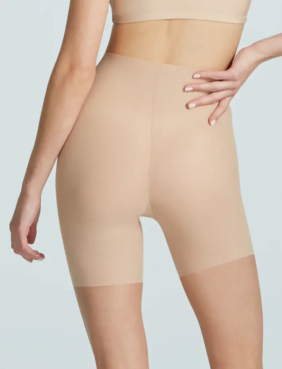Commando Featherlight Control Short back view